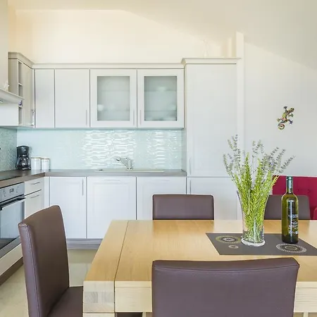 Lejlighed Luxury Matea