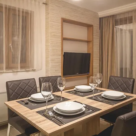 شقة Luxury Matea مالينسكا